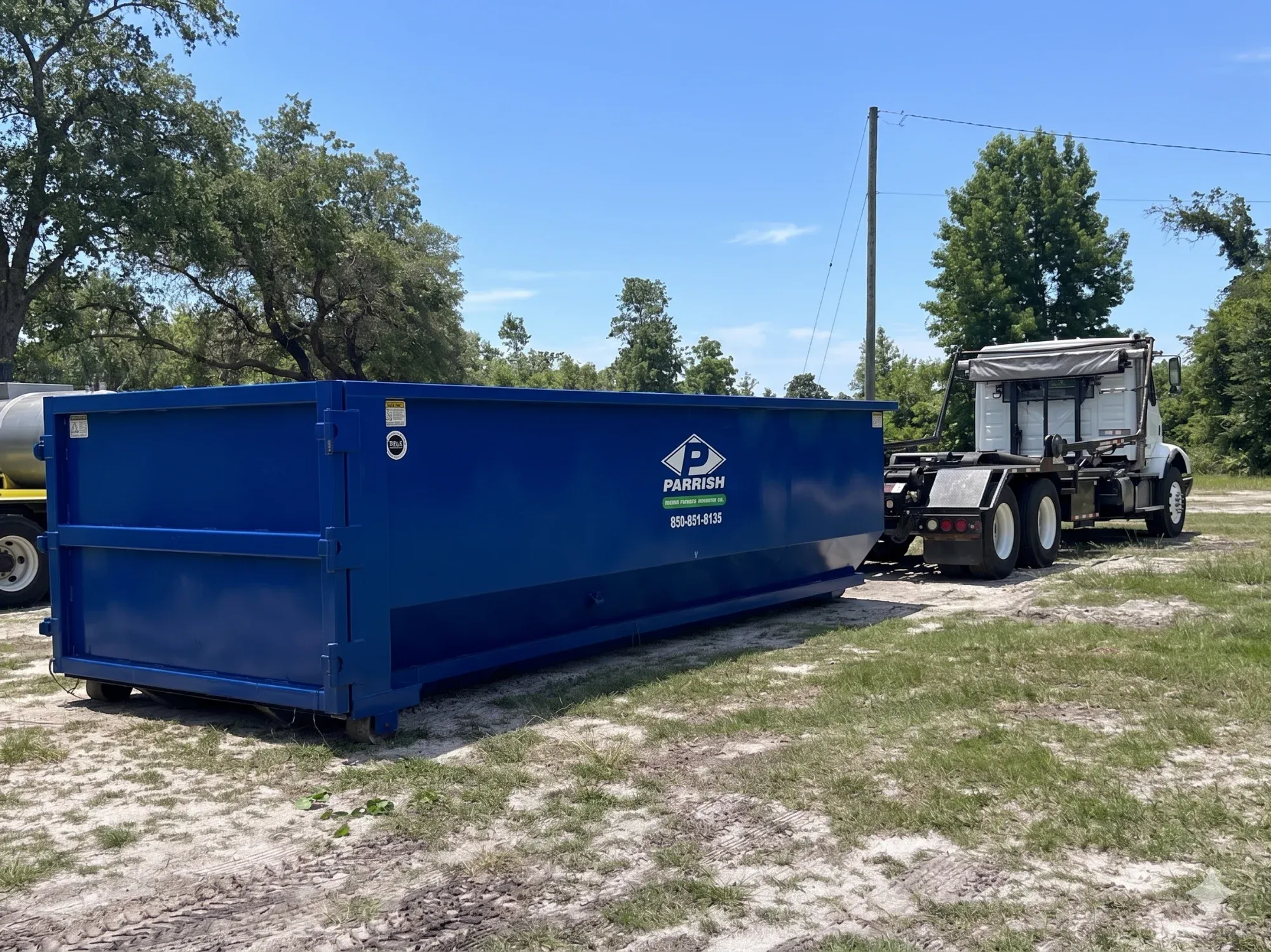 Parrish roll off dumpster placed at a residential property